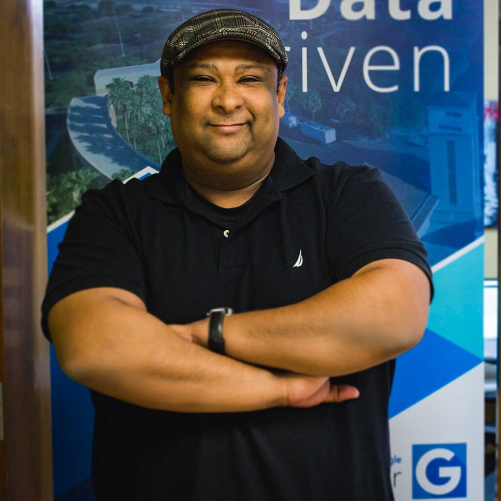 Mauricio Piña – Co-Founder & CTO of Cobalt Digital Marketing, veteran technologist driving digital solutions and community impact.